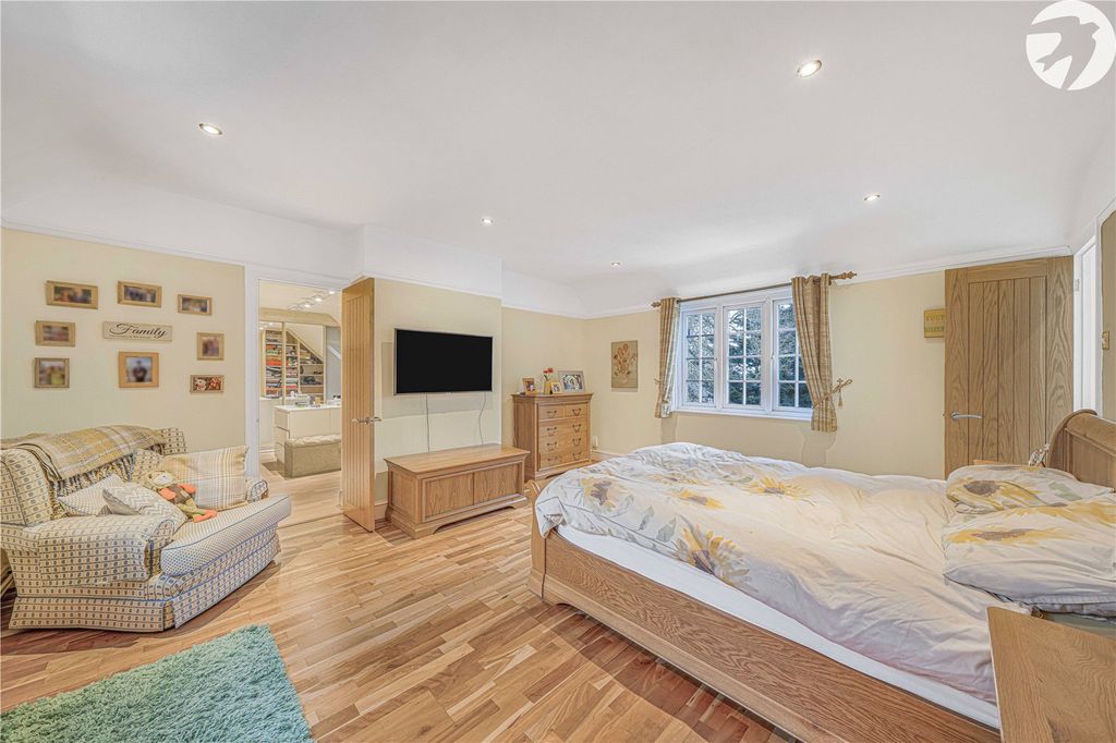 Additional image 9 of 4 bed detached house for saleChurch Walk, Wilmington, Kent DA2