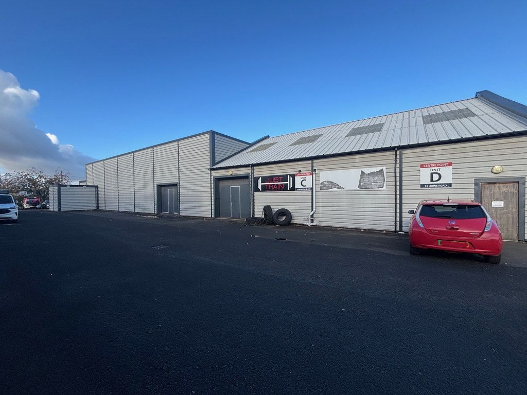 Property photo 3 of 6 Photo 2