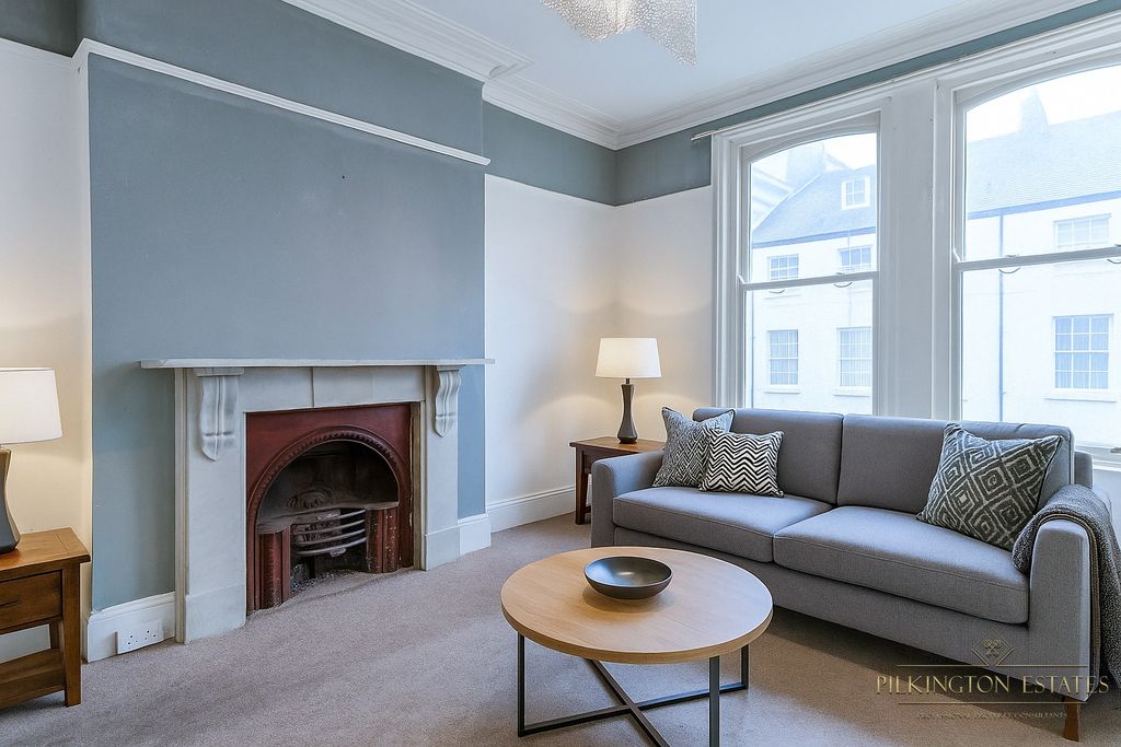 Property photo 2 of 10 4665055