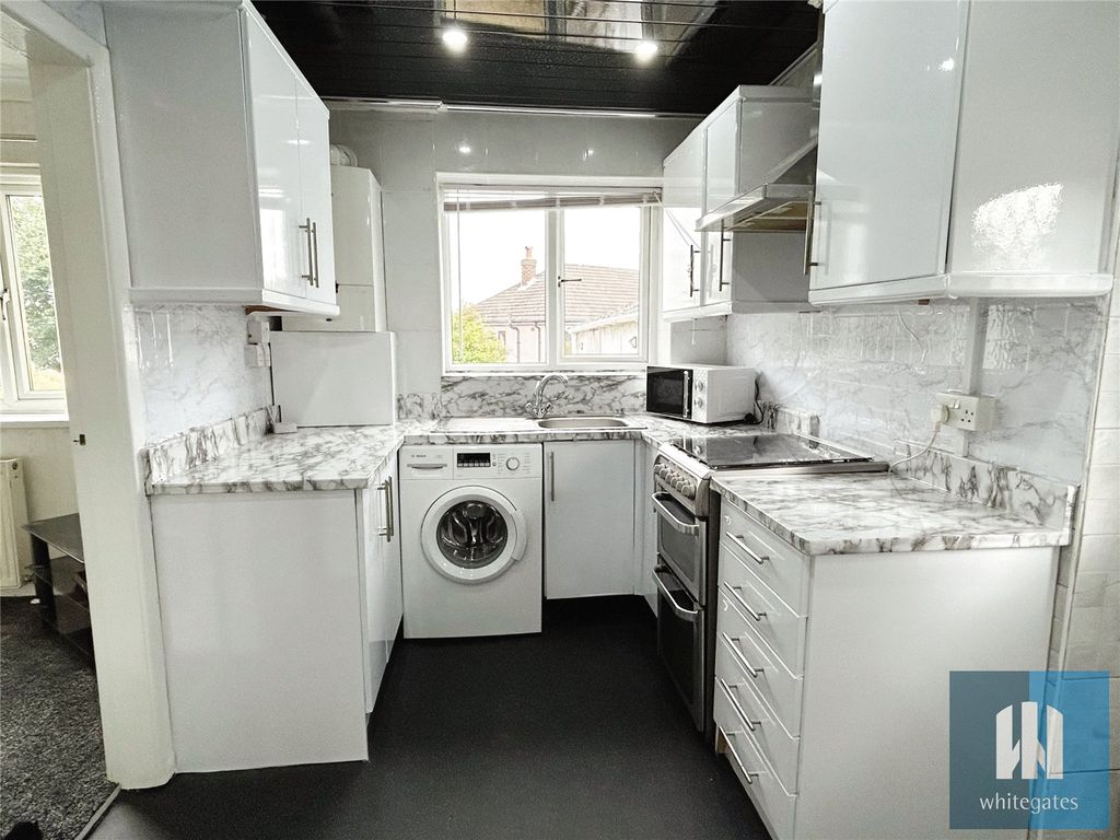 Property photo 2 of 24 Picture No. 36