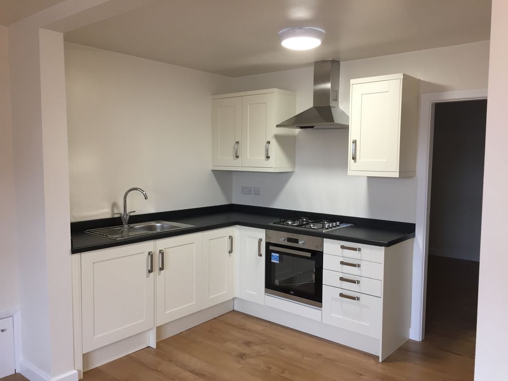 Property photo 1 of 5 Cover