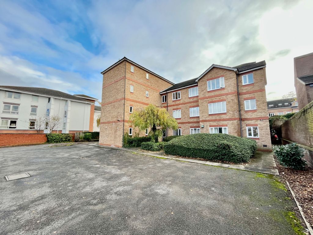 Property photo 1 of 6