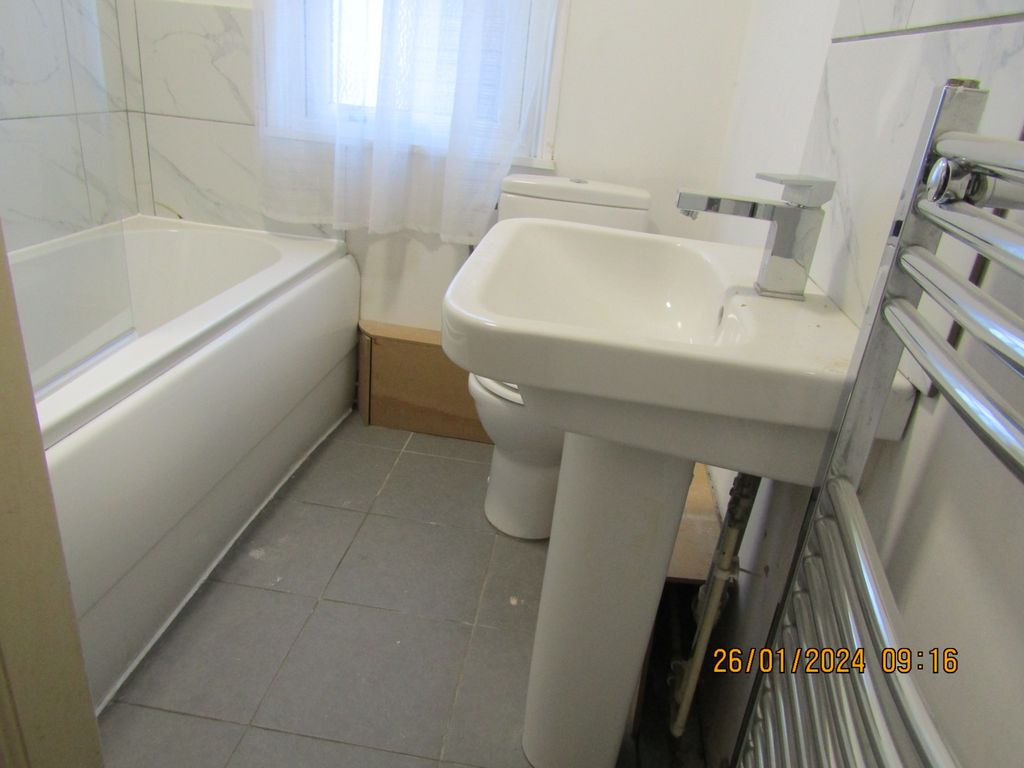 Property photo 2 of 4