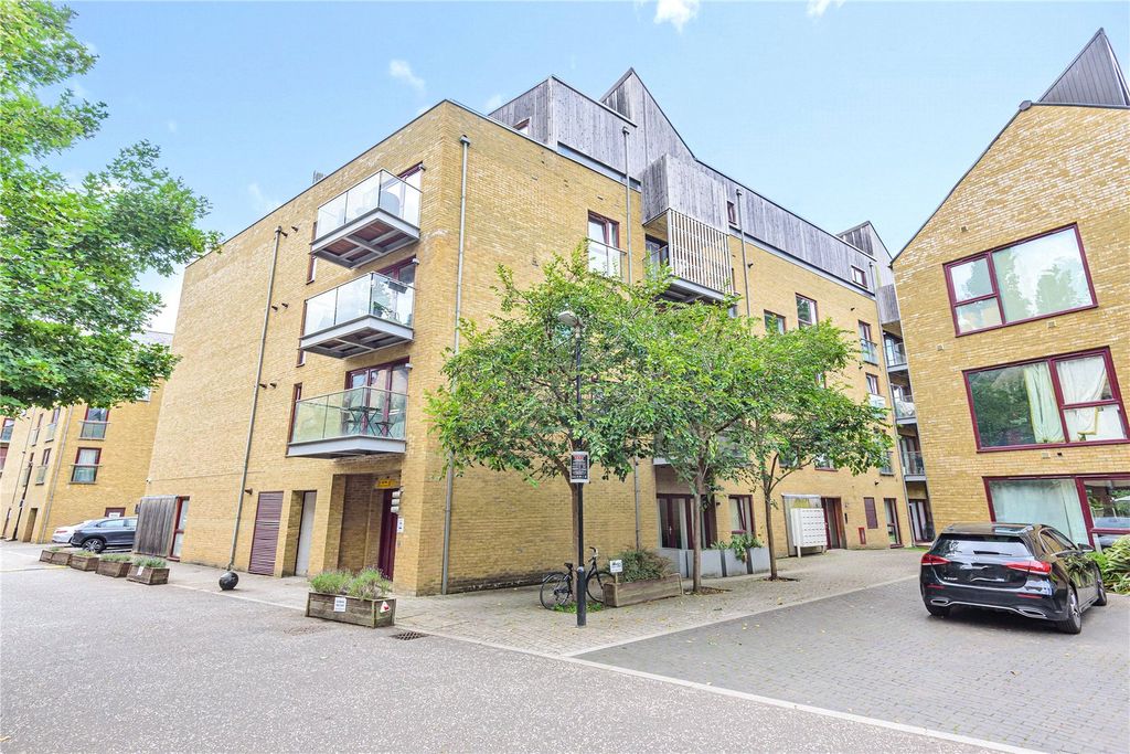 Property photo 1 of 17 Picture No. 35