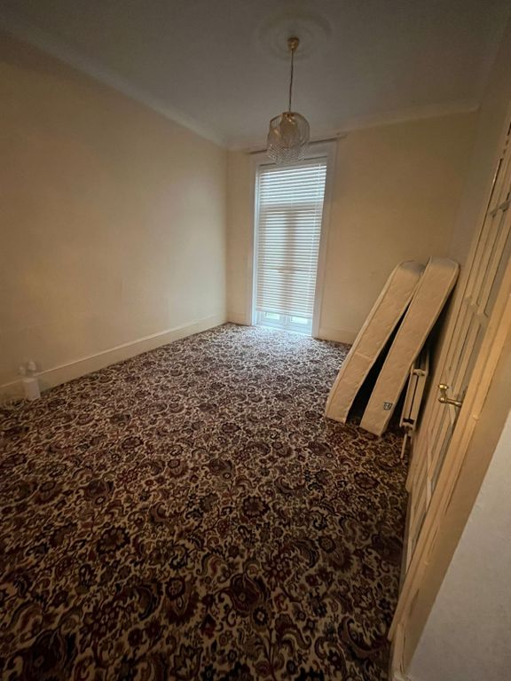 Property photo 3 of 21 Gallery