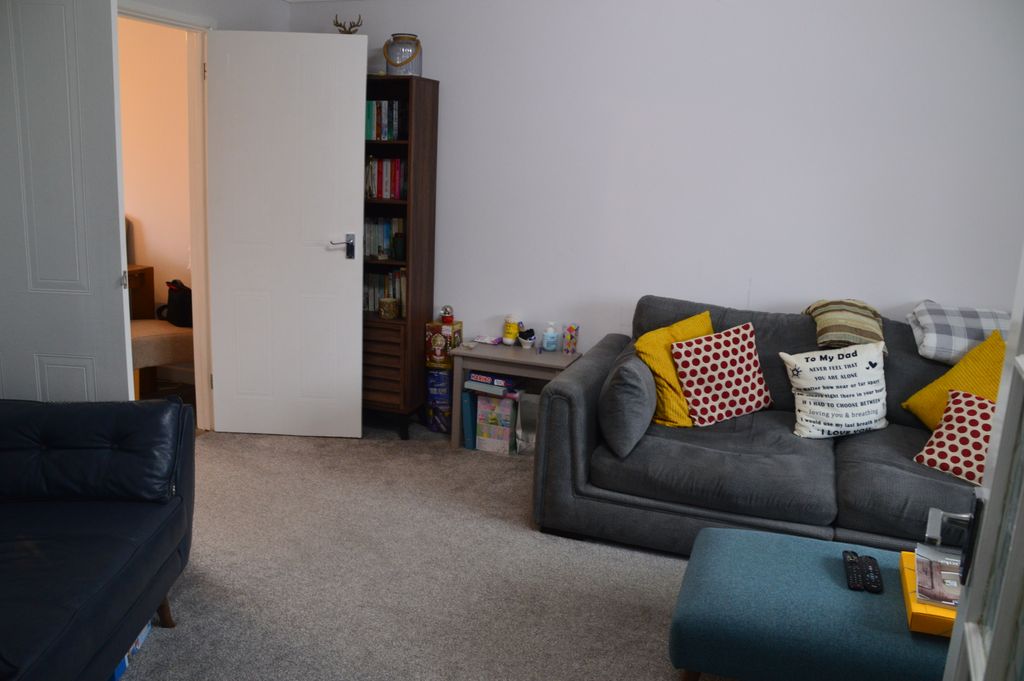 Property photo 3 of 11 Dsc_0002