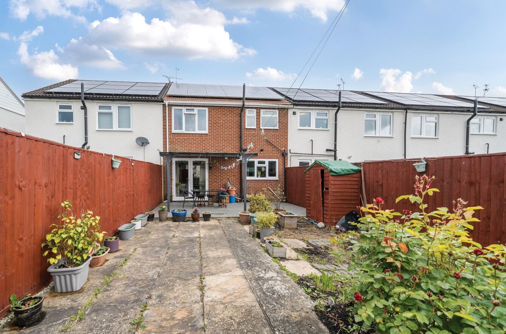 Property photo 3 of 14 146473326A0c389Edb700