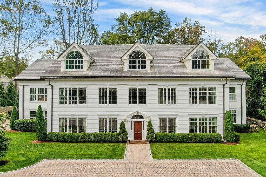 Property photo 1 of 31