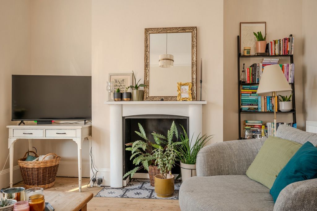 Property photo 3 of 25