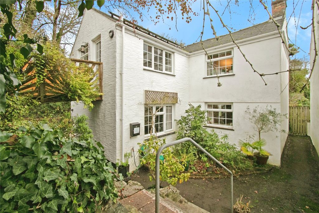 Property photo 1 of 15 Front