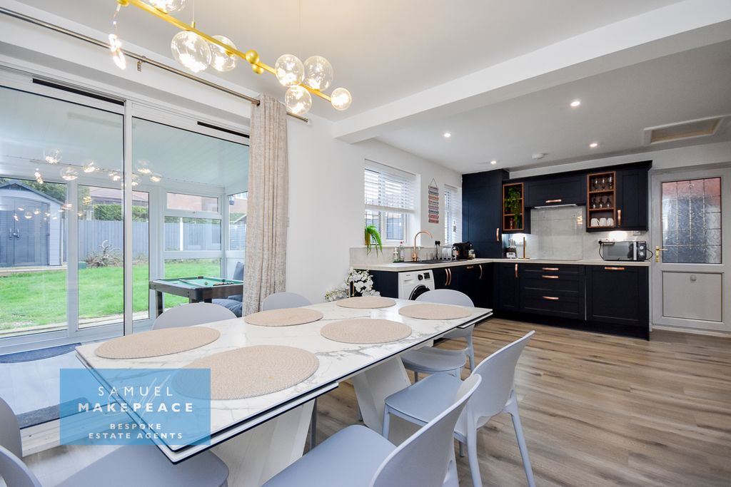 Property photo 3 of 22 Gallery