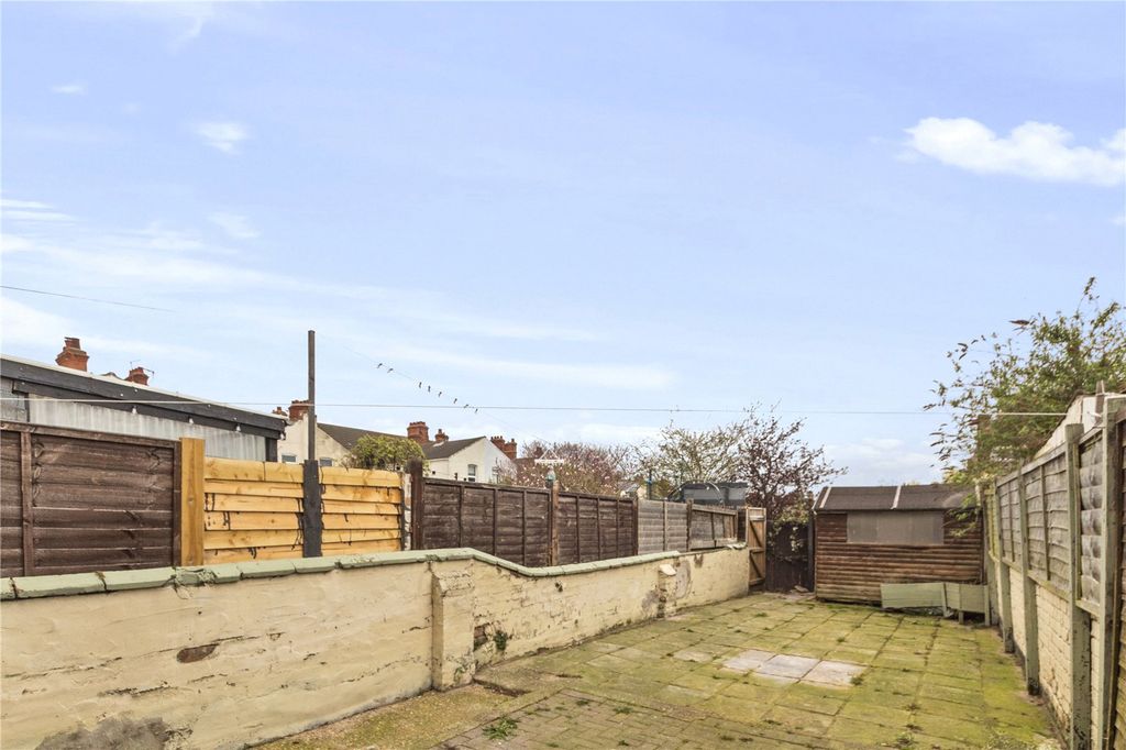 Additional image 7 of 3 bed terraced house to rentFairview Avenue, Cleethorpes DN35