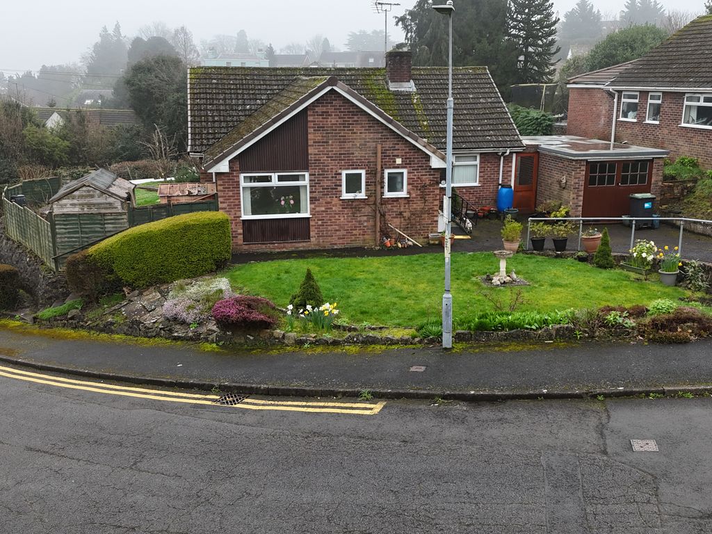 Property photo 2 of 21