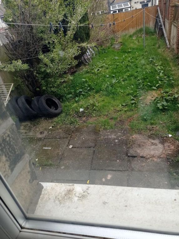 Property photo 2 of 11