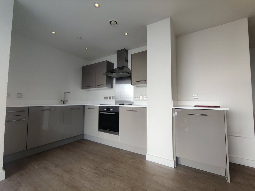 Property photo 3 of 7 Picture No. 15