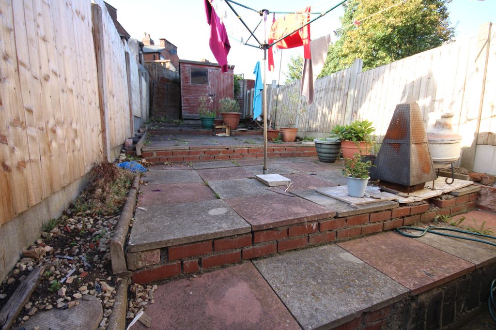 Property photo 3 of 3
