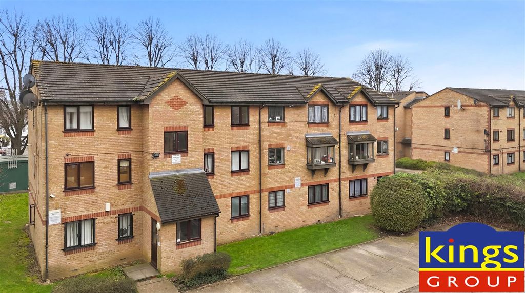 Property photo 1 of 12