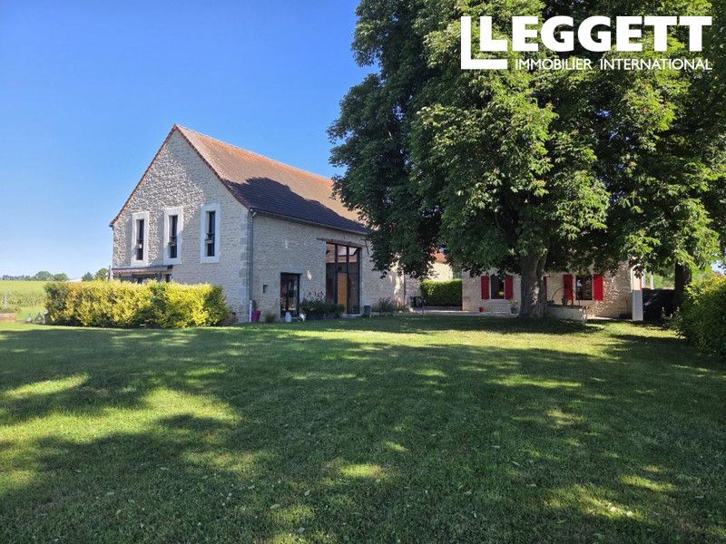Property photo 1 of 10
