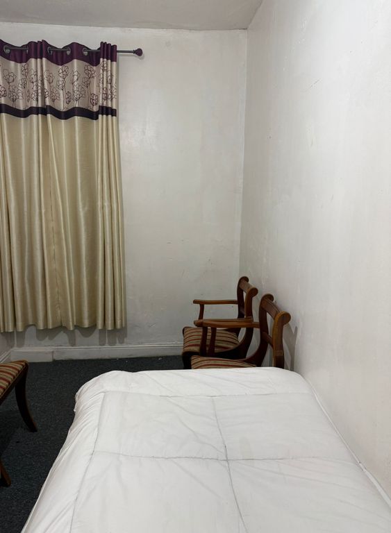 Property photo 2 of 5