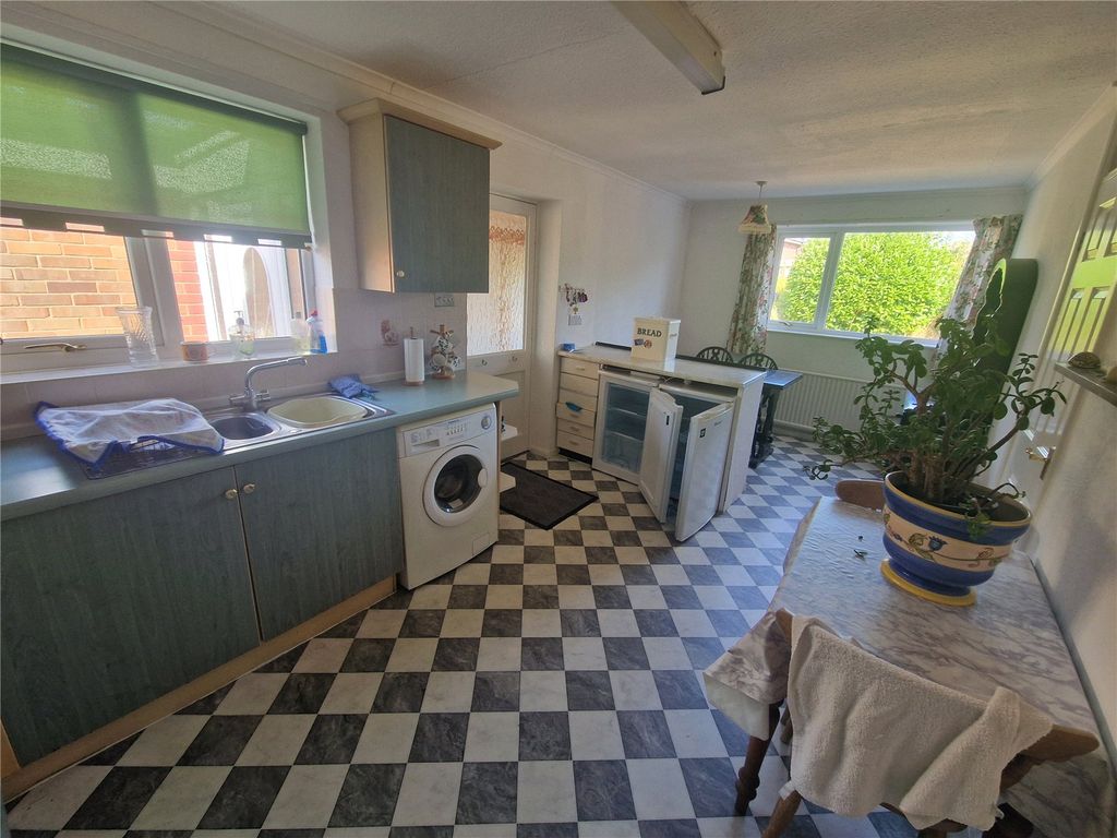 Property photo 3 of 14 Picture No. 05