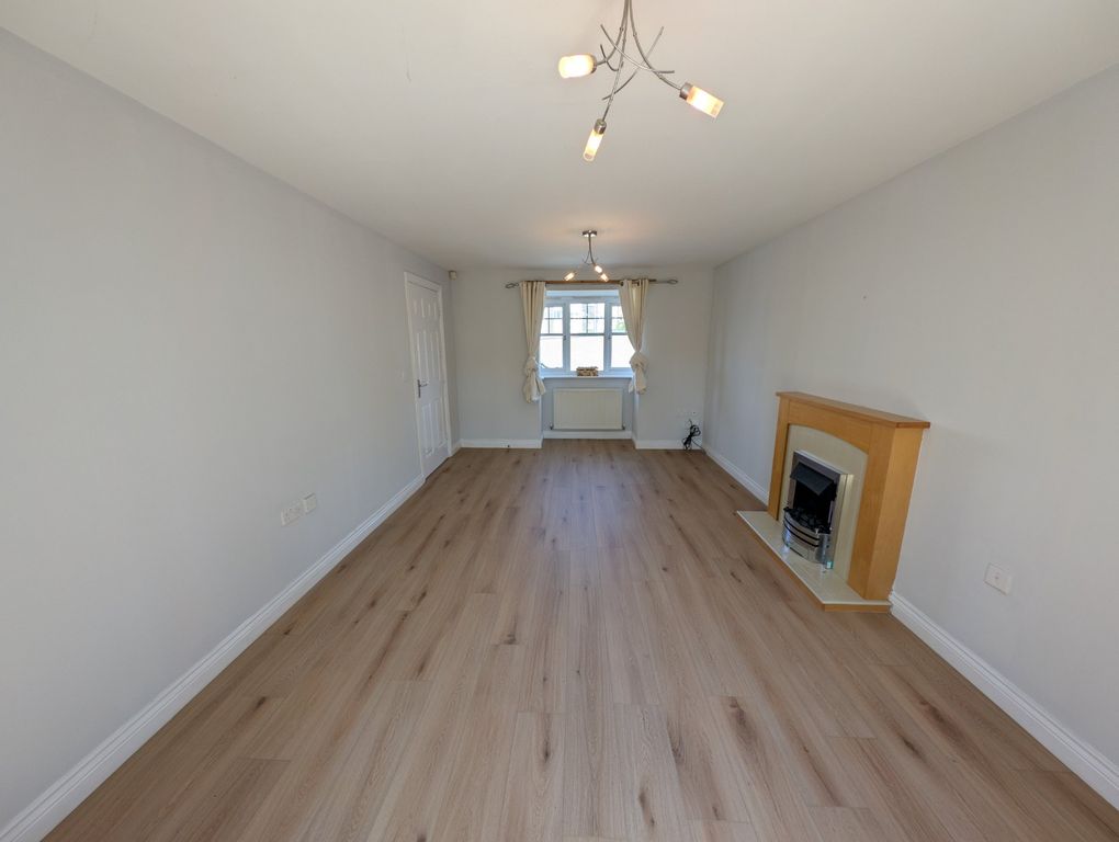 Property photo 2 of 18 Photo 1