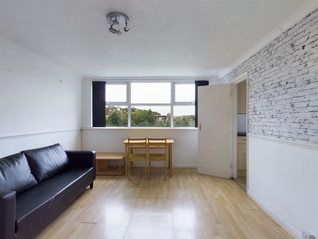 Property photo 2 of 8 Cam00159P1-Pr0099-Still02.Jpg