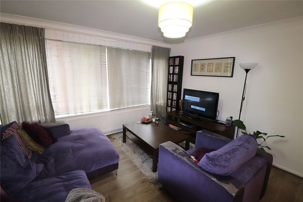 Property photo 3 of 7 Internal