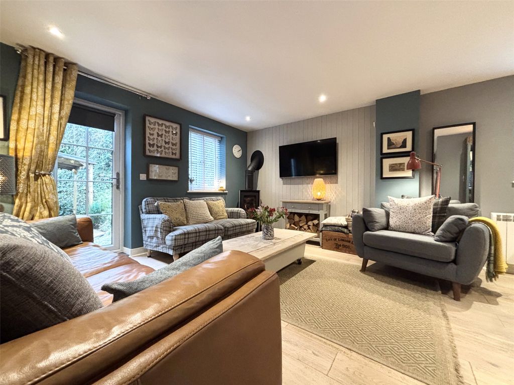 Property photo 2 of 14 Picture No. 05