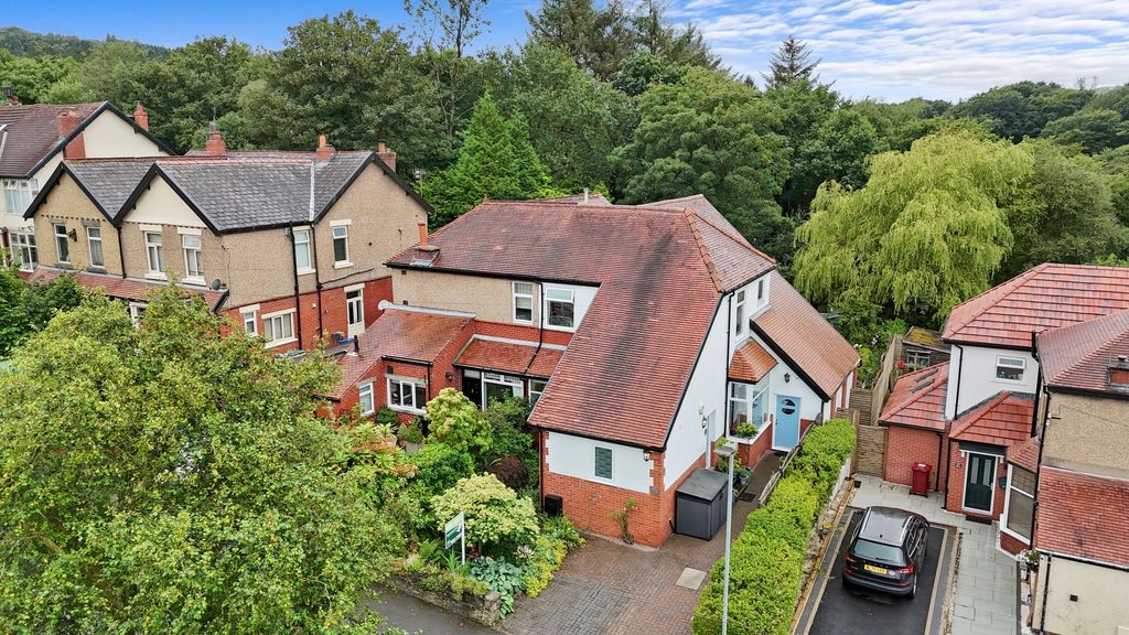 Property photo 1 of 57