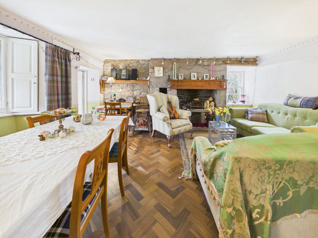 Property photo 3 of 56 Cam03185G0-Pr0139-Still007