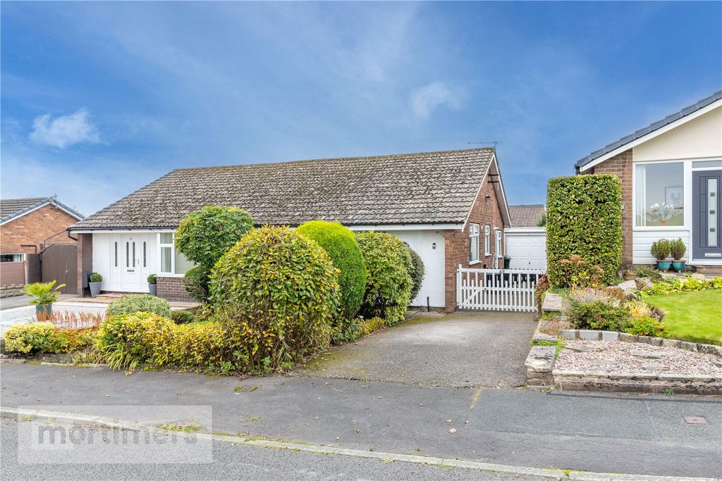 Property photo 1 of 19 Front External