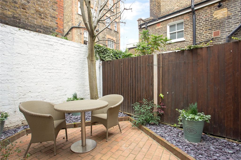 Property photo 3 of 21 Picture No. 22