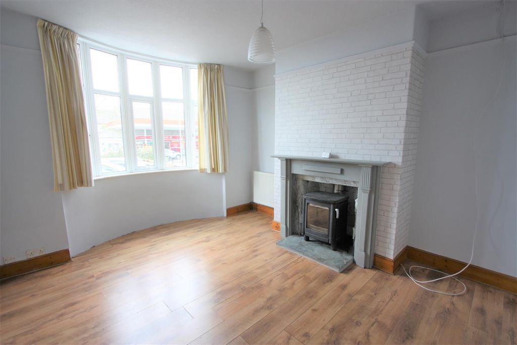 Property photo 2 of 13 1 The Gables Lounge