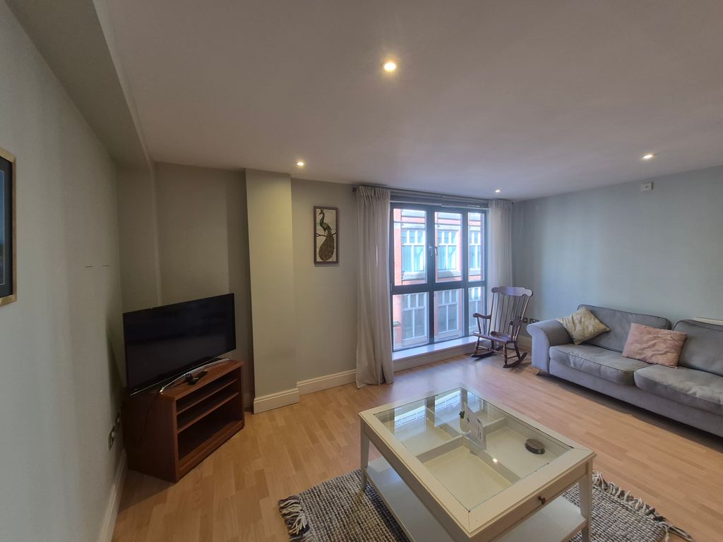 Property photo 3 of 8