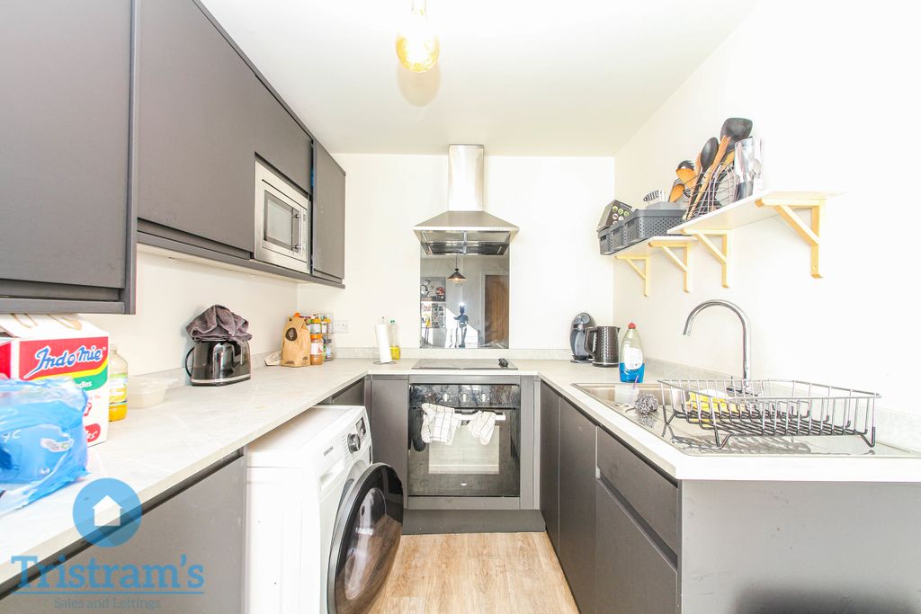 Property photo 1 of 11 Img_9864