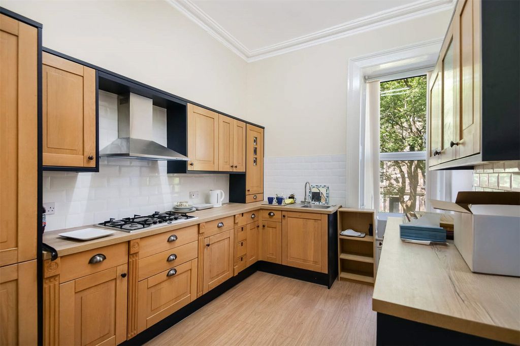 Property photo 2 of 12 Kitchen