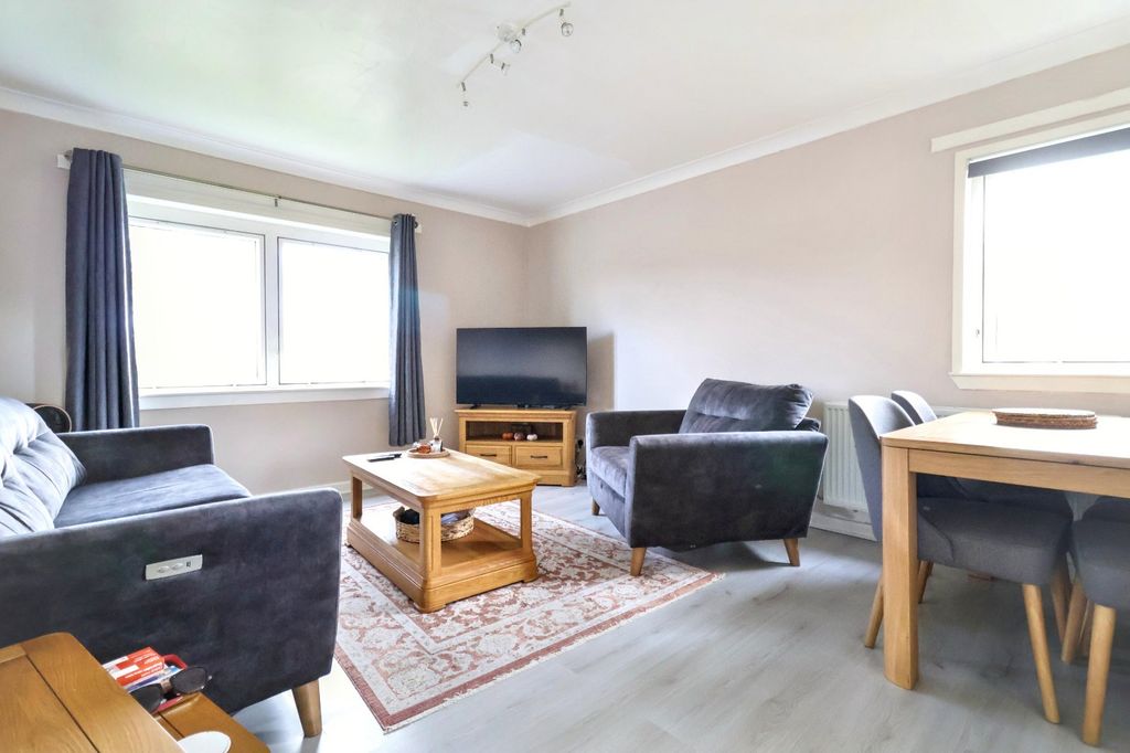 Property photo 2 of 14 Picture No. 09