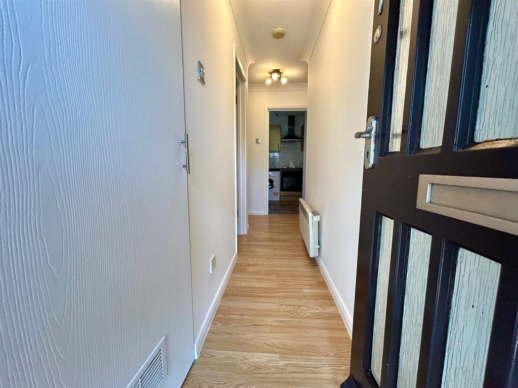 Property photo 2 of 11 2.Jpg