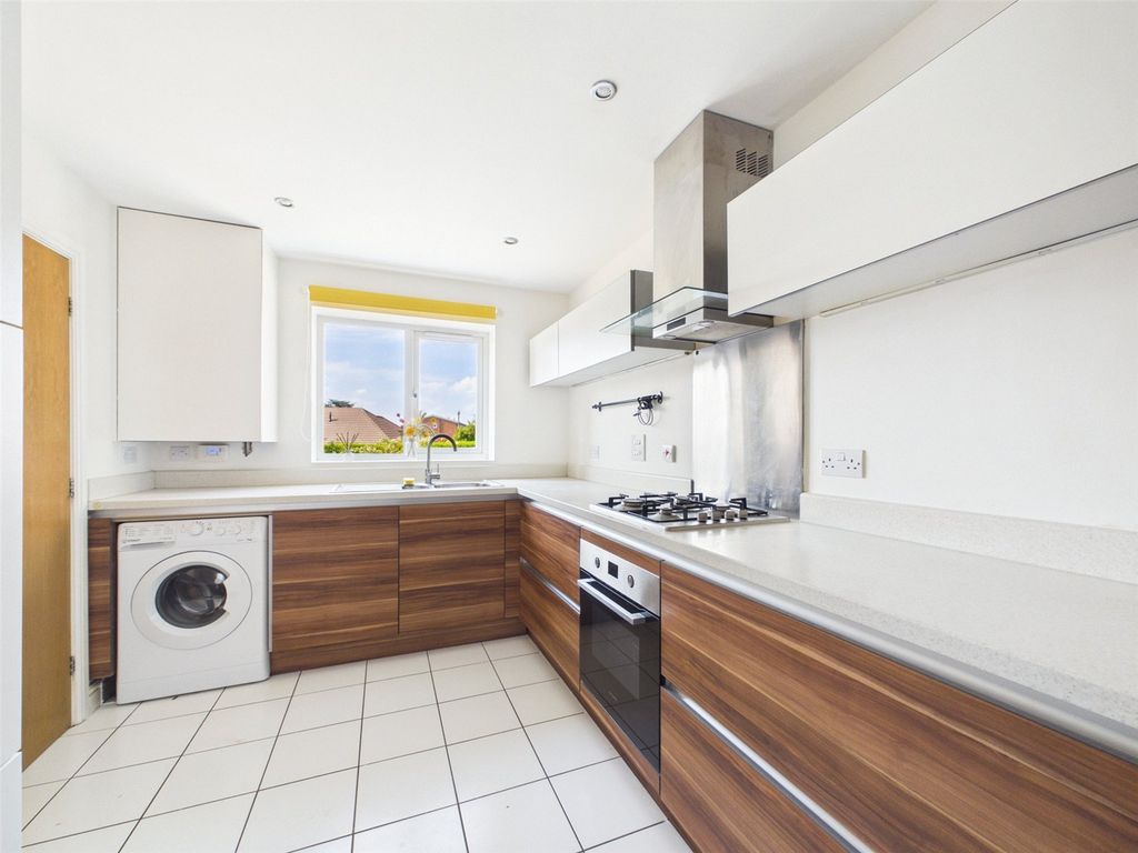 Property photo 2 of 16 Picture No. 04