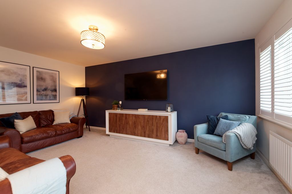 Property photo 3 of 18 Property Image 3