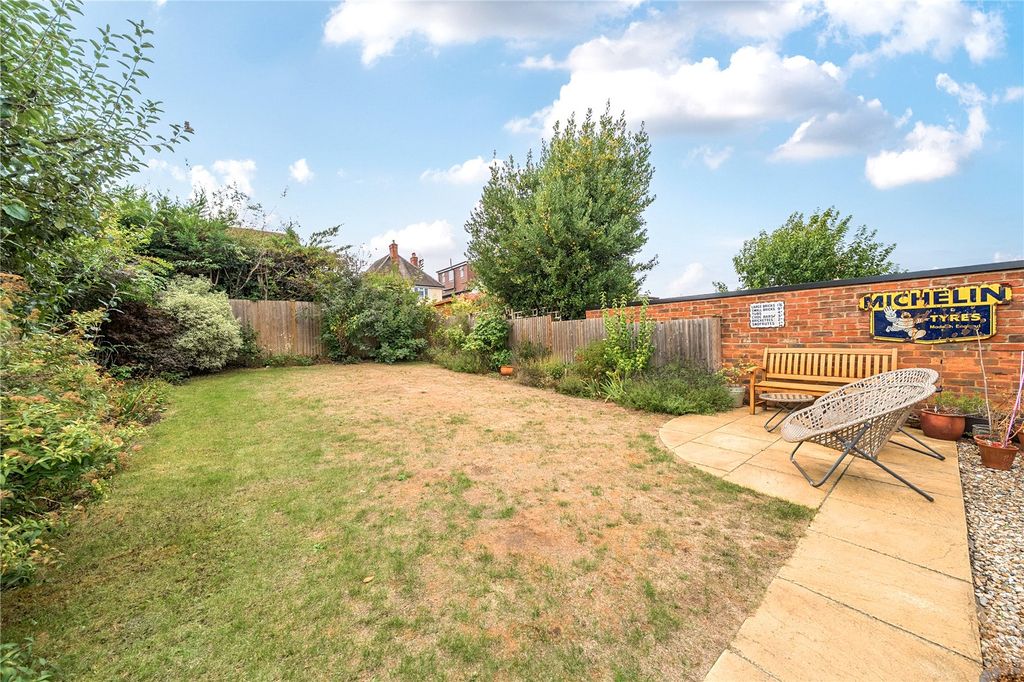 Property photo 2 of 10 Picture No. 04