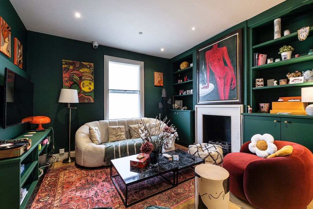 Property photo 3 of 36