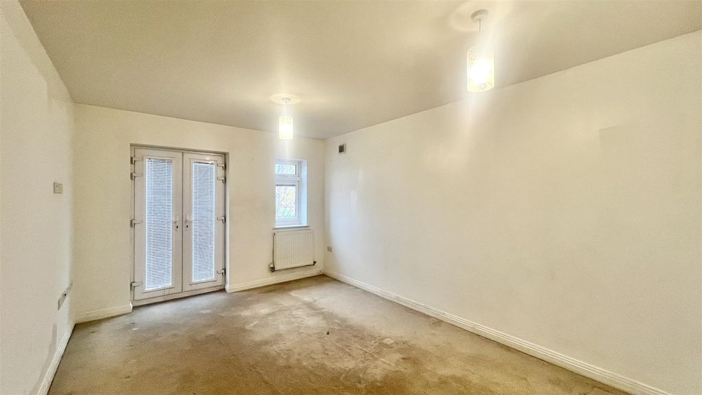 Property photo 2 of 7 Reception Room