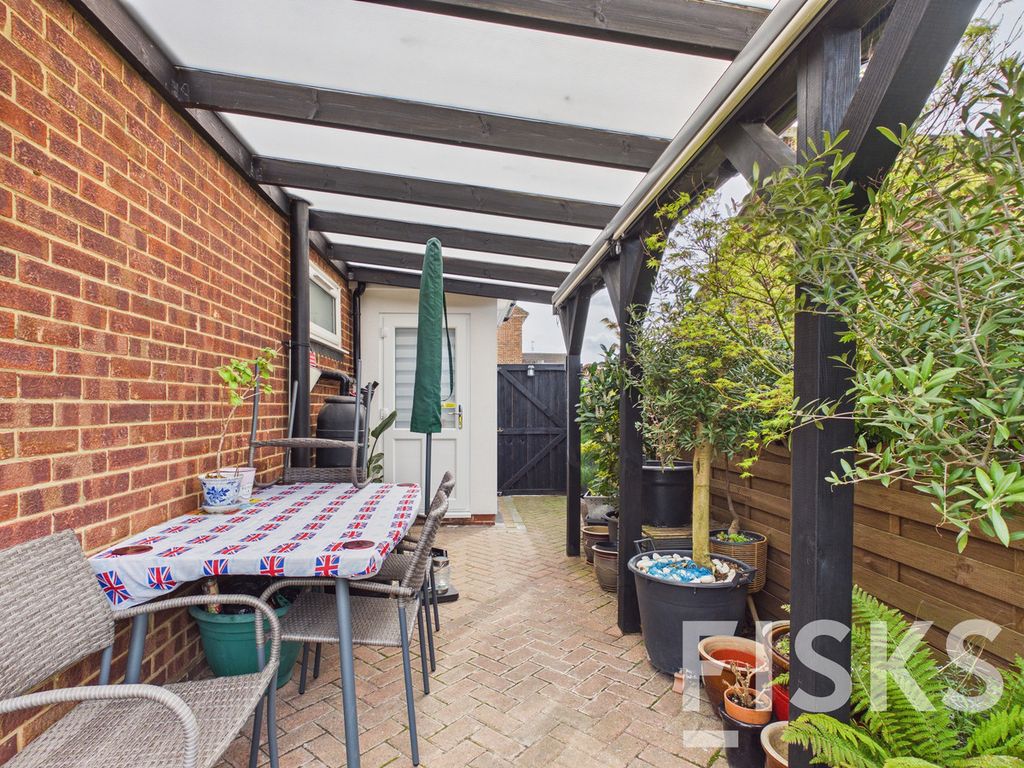 Property photo 3 of 26