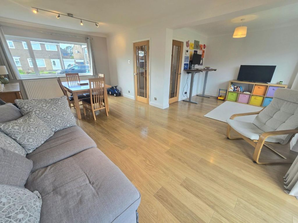 Property photo 2 of 24 Living