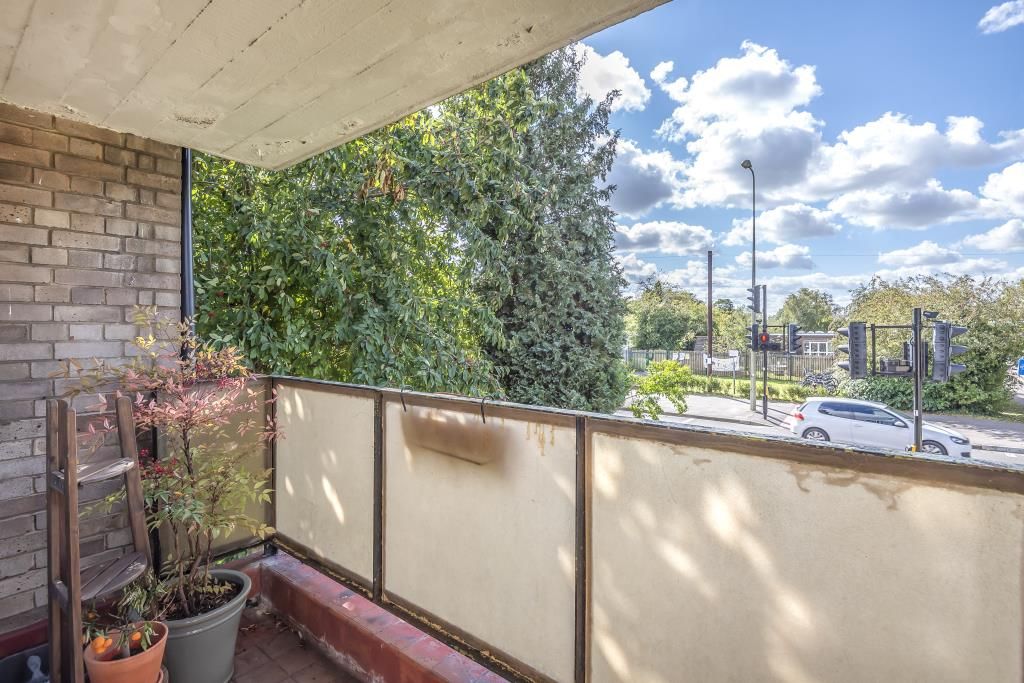 Property photo 1 of 4 Balcony
