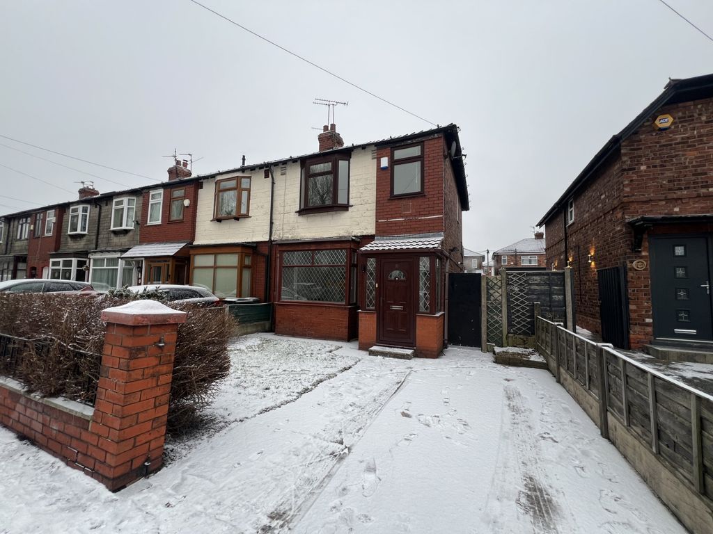 Property photo 1 of 12 Front