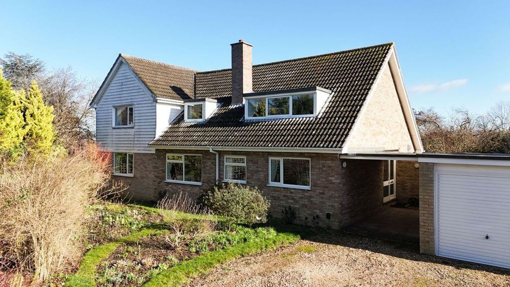 Property photo 1 of 21