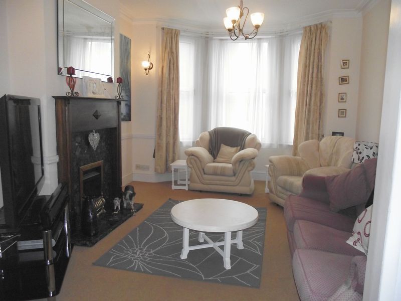 Property photo 2 of 9 Photo 2