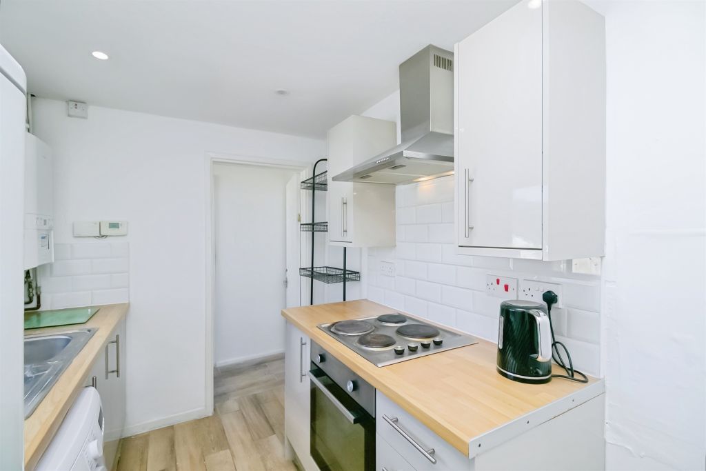 Property photo 3 of 15